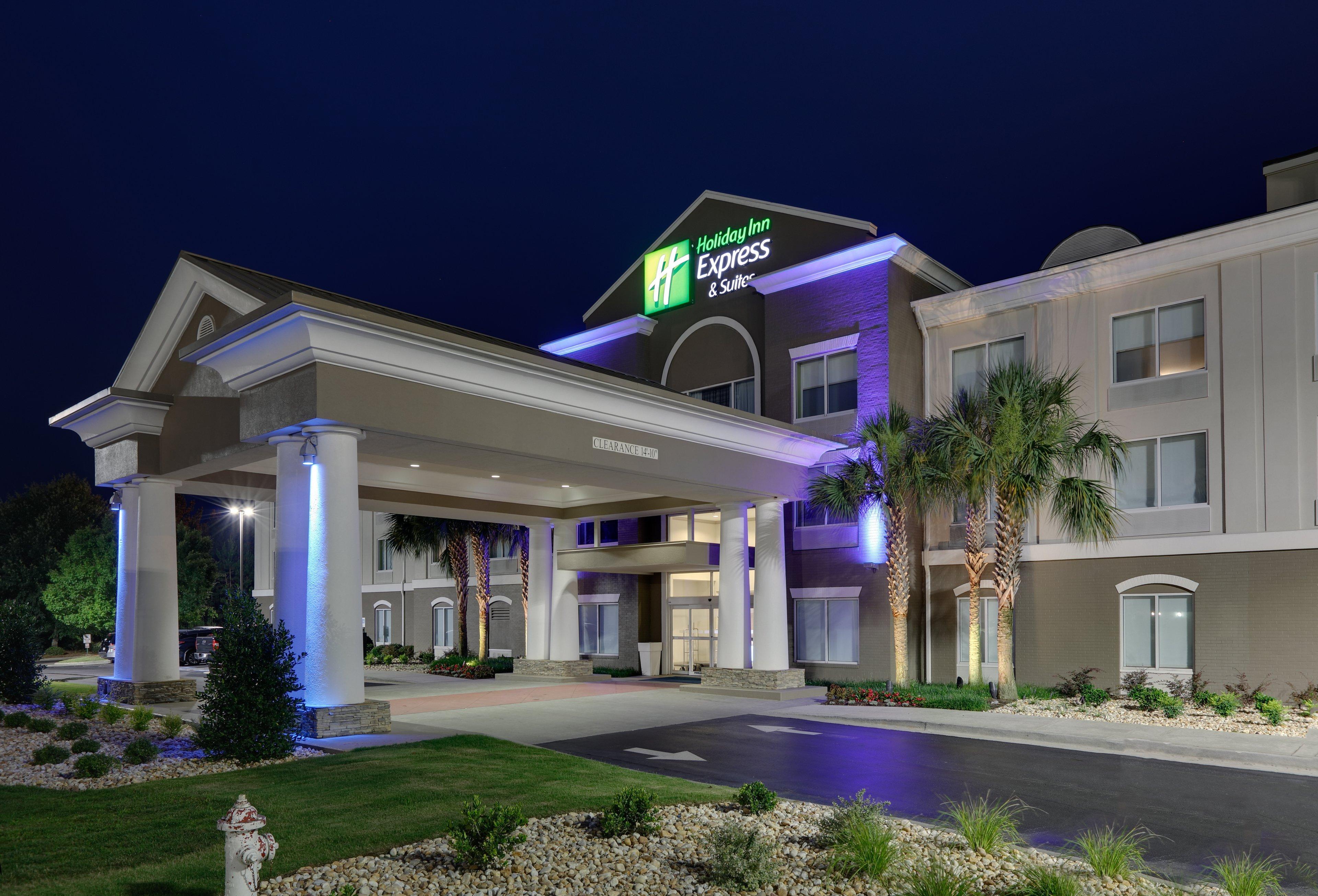 Holiday Inn Express Hotel & Suites Dublin By Ihg Buitenkant foto