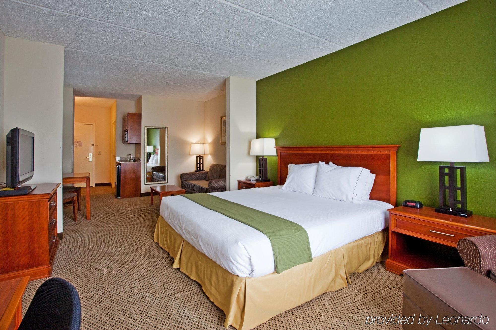Holiday Inn Express Hotel & Suites Dublin By Ihg Kamer foto